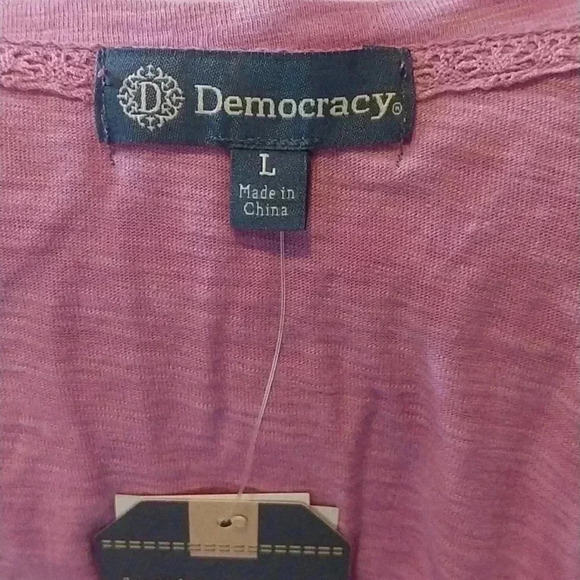 Short Bell Sleeve Scoop Neck Placement Tie Dye Knit Tee - Picture 7 of 8